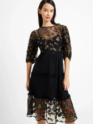 Camielle Embroidered Midi Dress<FRENCH CONNECTION New