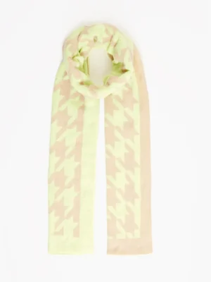 Oversized Houndstooth Scarf<FRENCH CONNECTION Store